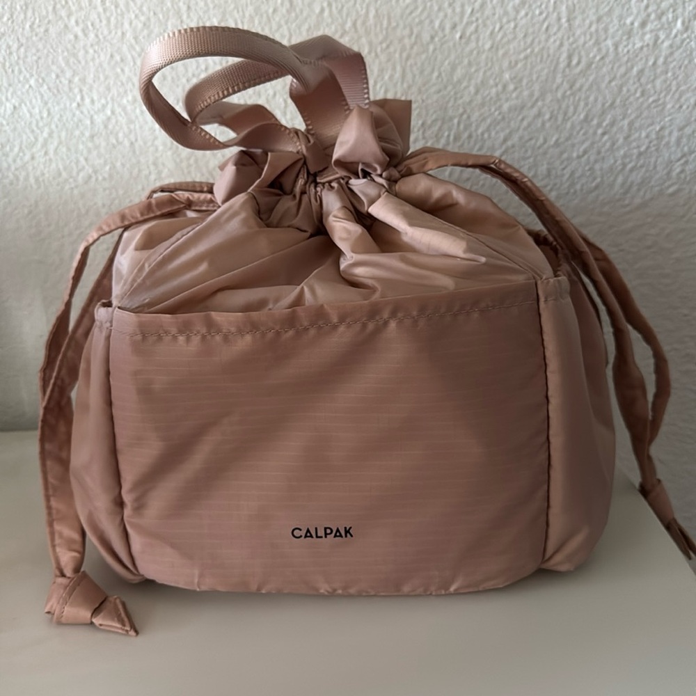 calpak lunch bag
